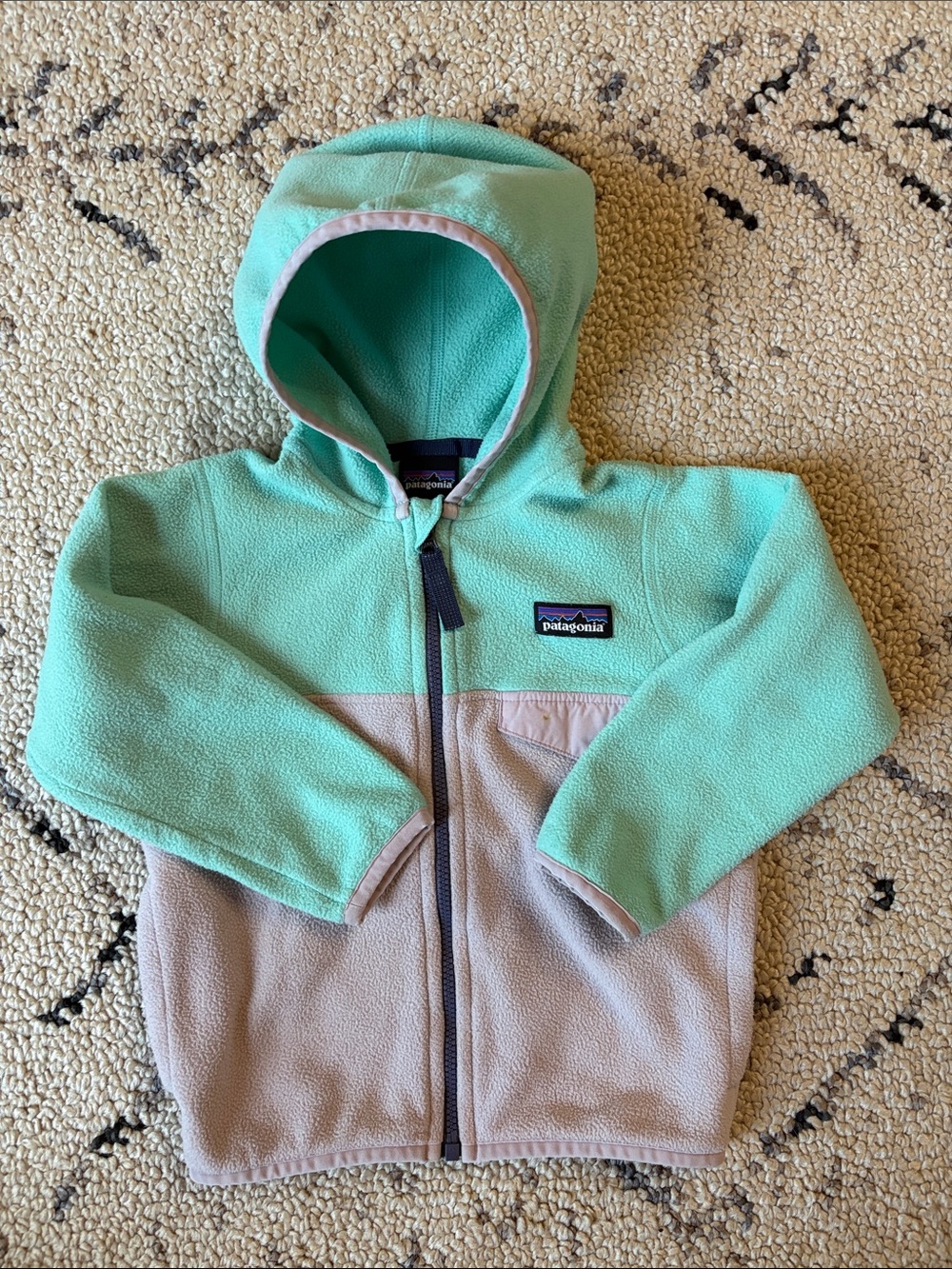 Patagonia Mint Green and Beige Kids Hooded Fleece Jacket